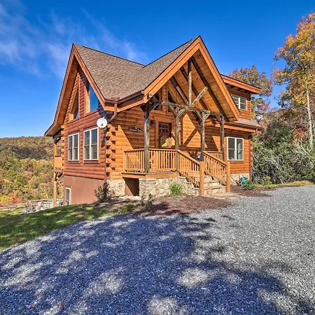 Hilltop Cabin On 5 Acres With Hot Tub And Waterfall!